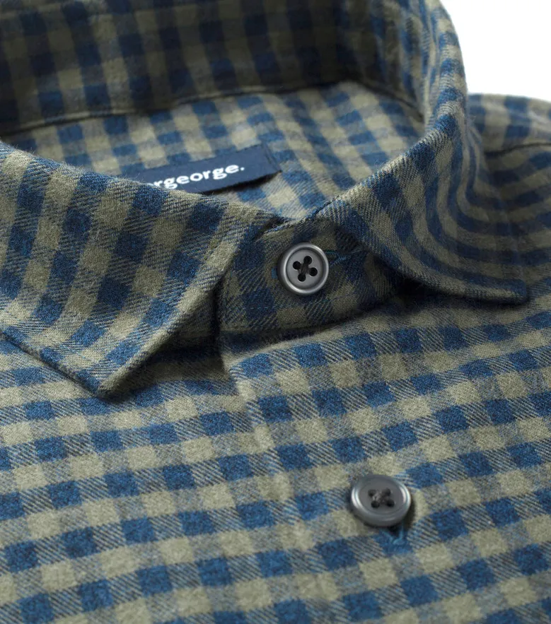 Easy-iron plain white poplin shirt