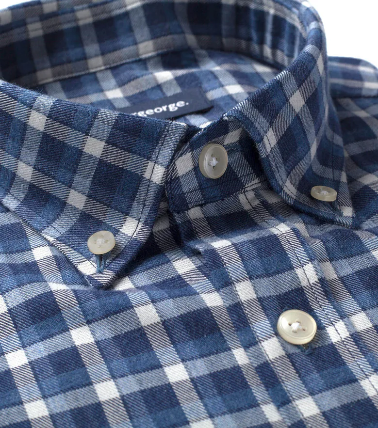 Easy-iron plain white poplin shirt