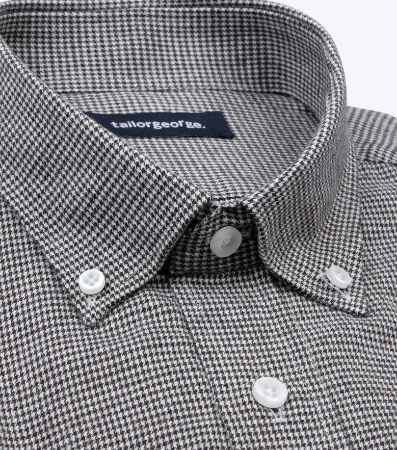 Easy-iron plain white poplin shirt