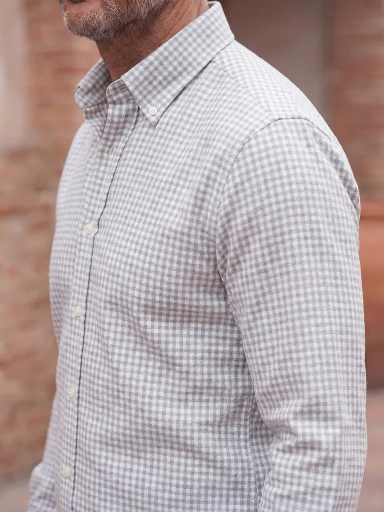 Easy-iron plain white poplin shirt